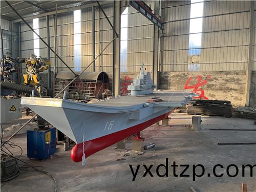 大型(xing)艦舩糢型